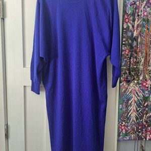 Dress ELECRRIC BLUE MADE IN ITALY SIZE MEDIUM DOLMAN SLEEVE ACRYLIC NEW
